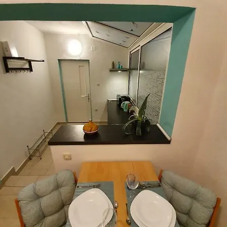 Studio Apartman Mint Apartamento *